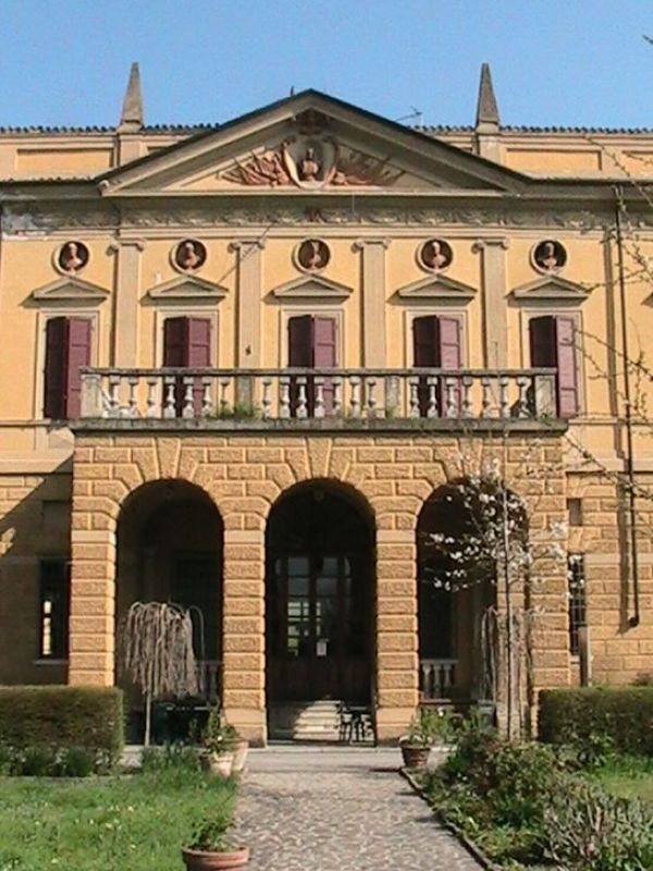 Piadena Drizzona, Villa Magio Trecchi